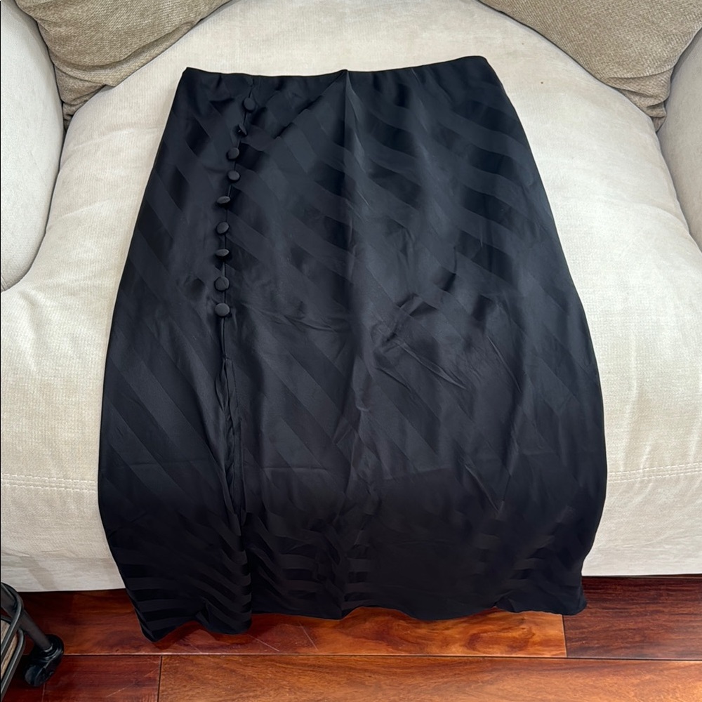 Elegant Black Women's Skirt